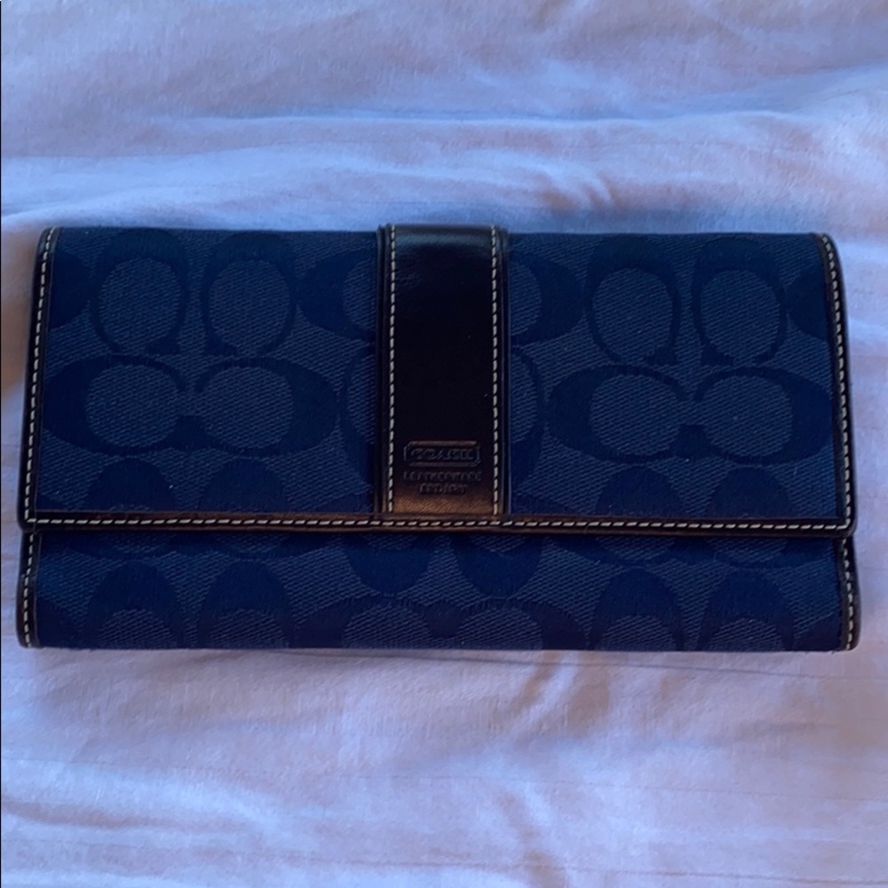 Coach wallet